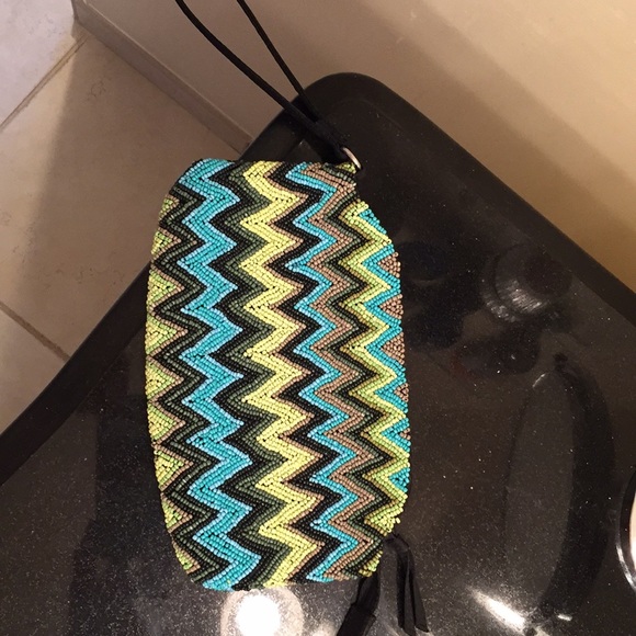 Banana Republic wristlet/clutch - Picture 3 of 3